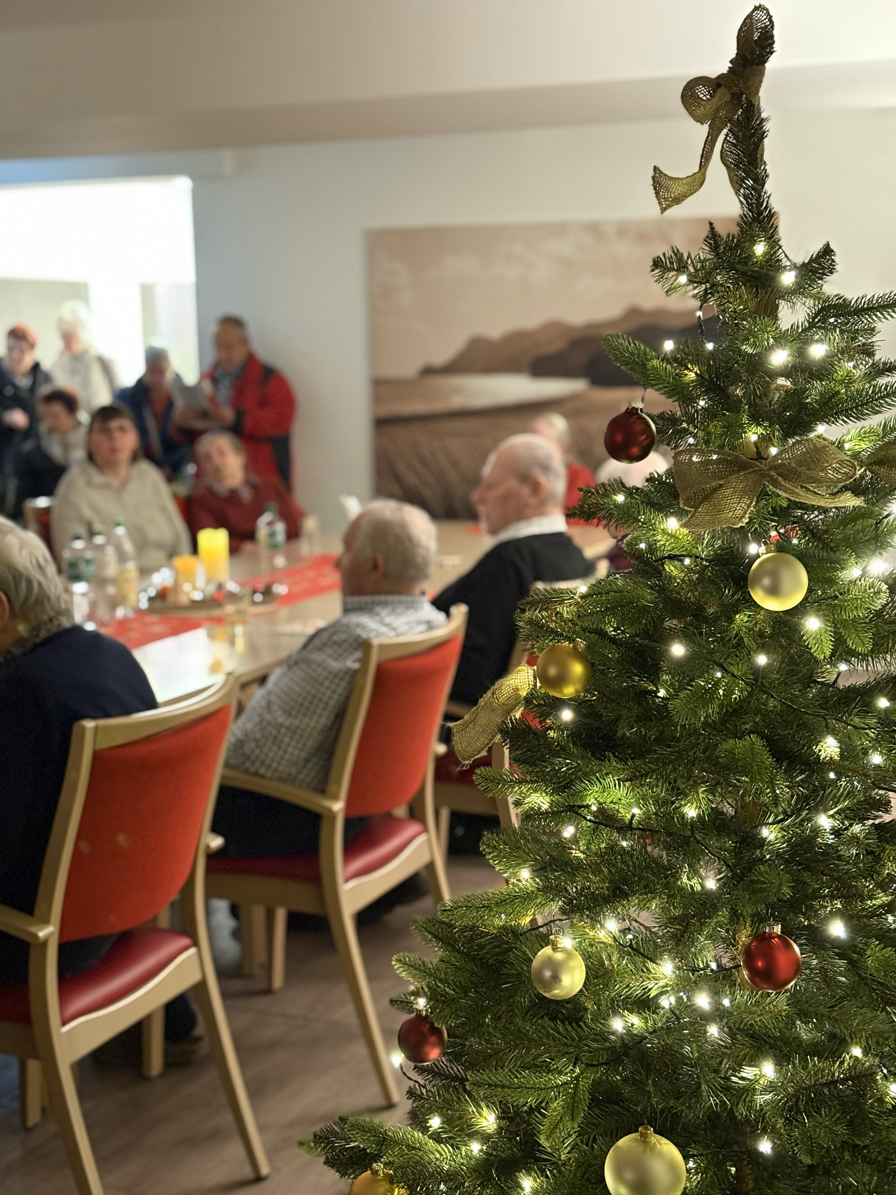 Adventssingen, Weihnachtsmenü und Besuch von den BramscherInnen